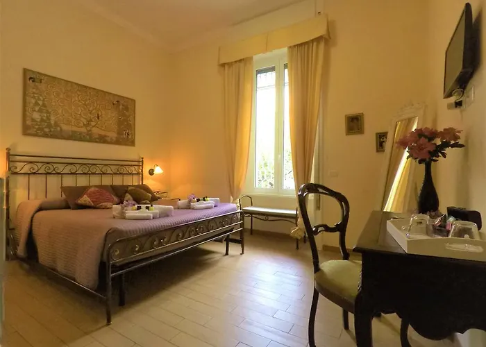 Tucci\'S Roma Guest House