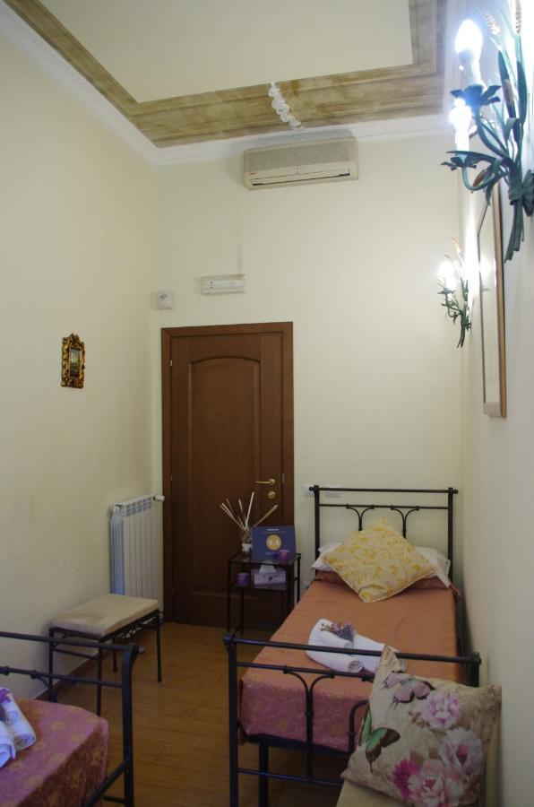 Tucci's Bed & Breakfast 3*